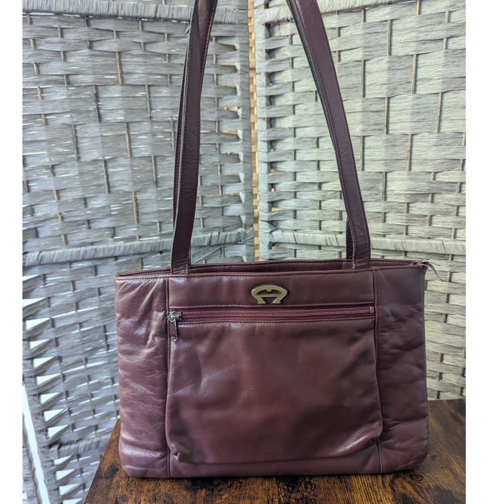 Vtg Etienne Aigner Shoulder Bag Burgundy Leather Logo Thin Tote Minimalist Chic